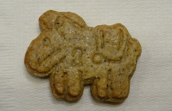 ＜紅茶味＞の埴輪のサブレ。